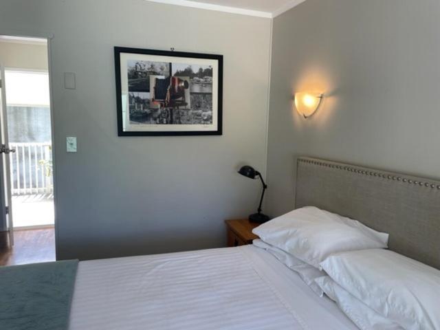 Bridgehouse Lodge Уоркворт Экстерьер фото