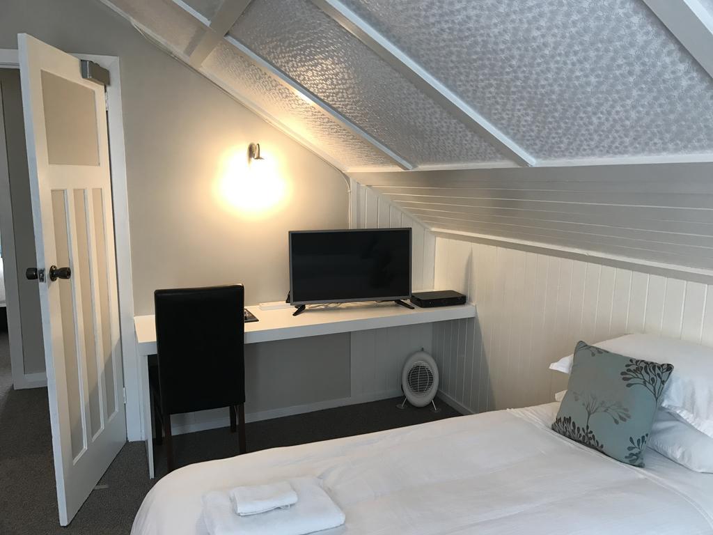 Bridgehouse Lodge Уоркворт Экстерьер фото