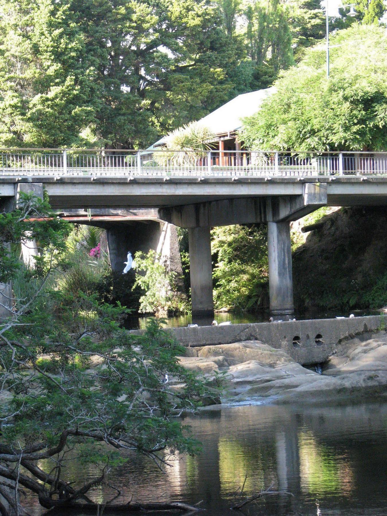 Bridgehouse Lodge Уоркворт Экстерьер фото